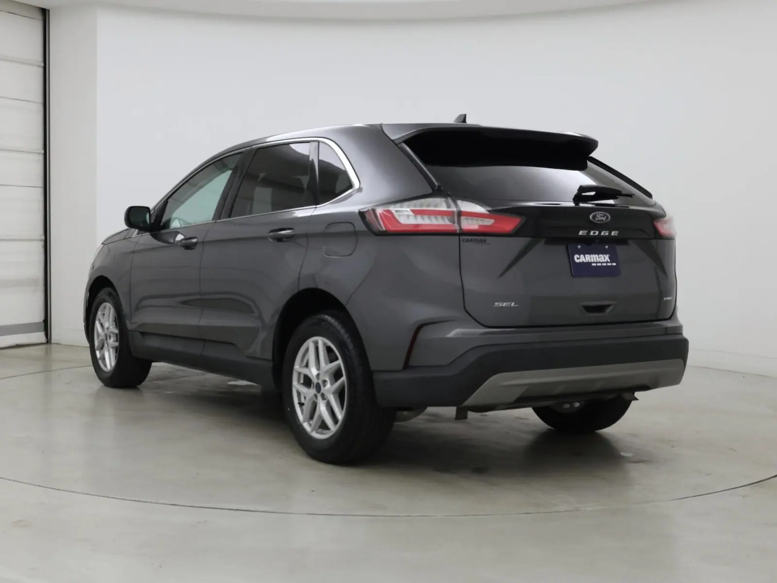 2022 Ford Edge SEL AWD photo 3