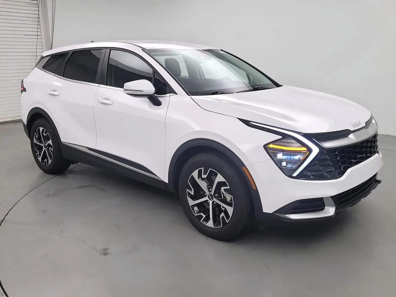 2025 Kia Sportage EX Auto's photo