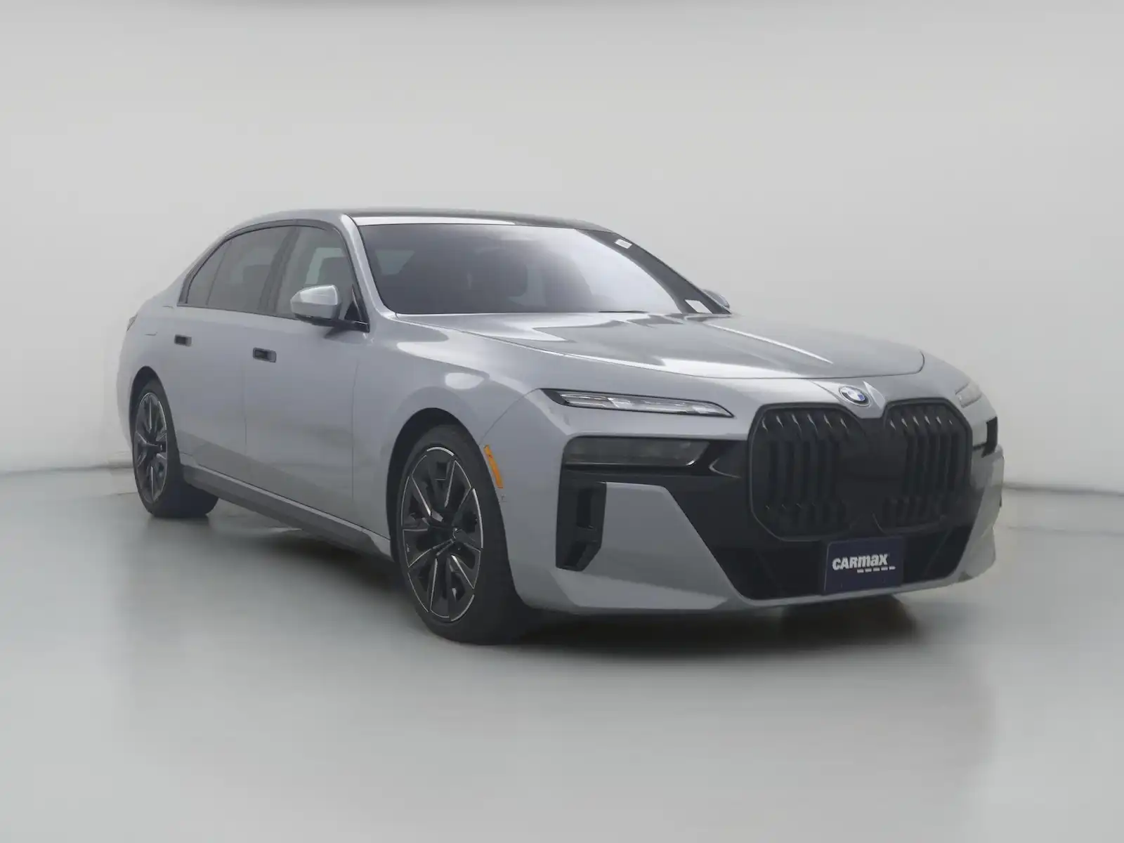 2024 BMW 7 Series 760i xDrive Sedan's photo