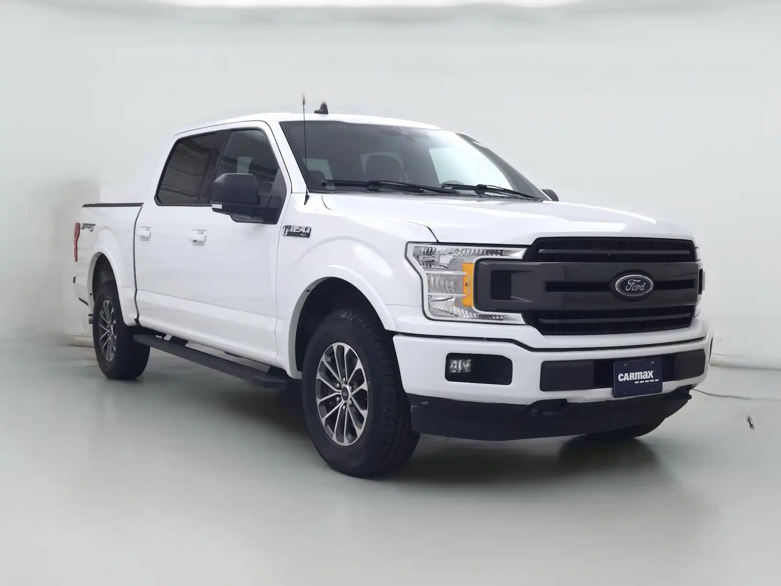 2019 Ford F-150 XLT 4WD SuperCrew 5-1/2' Box's photo