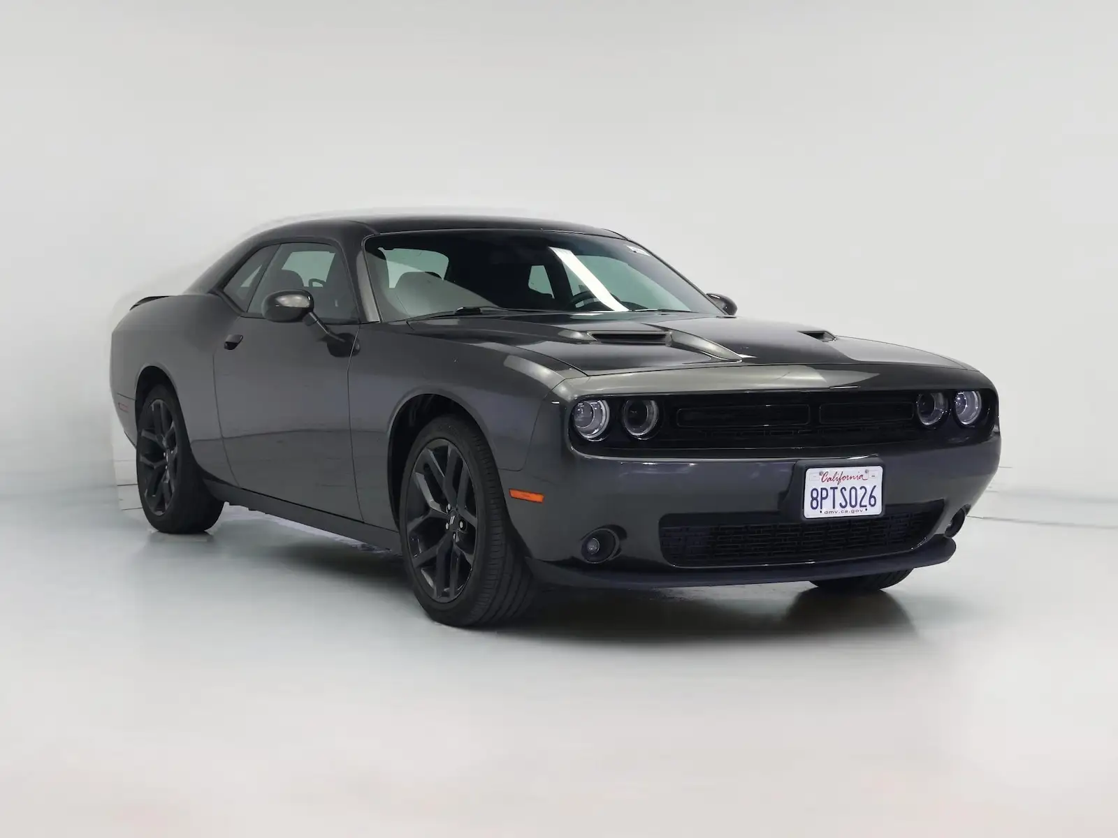 2019 Dodge Challenger SXT Auto photo 1