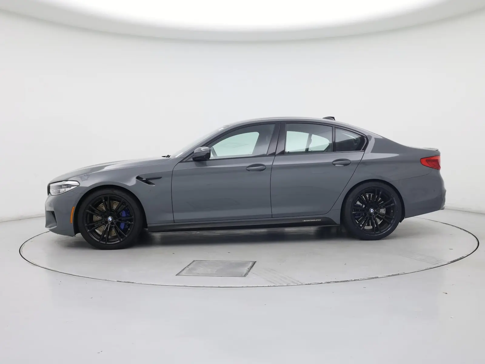 2019 BMW M5 Base photo 4