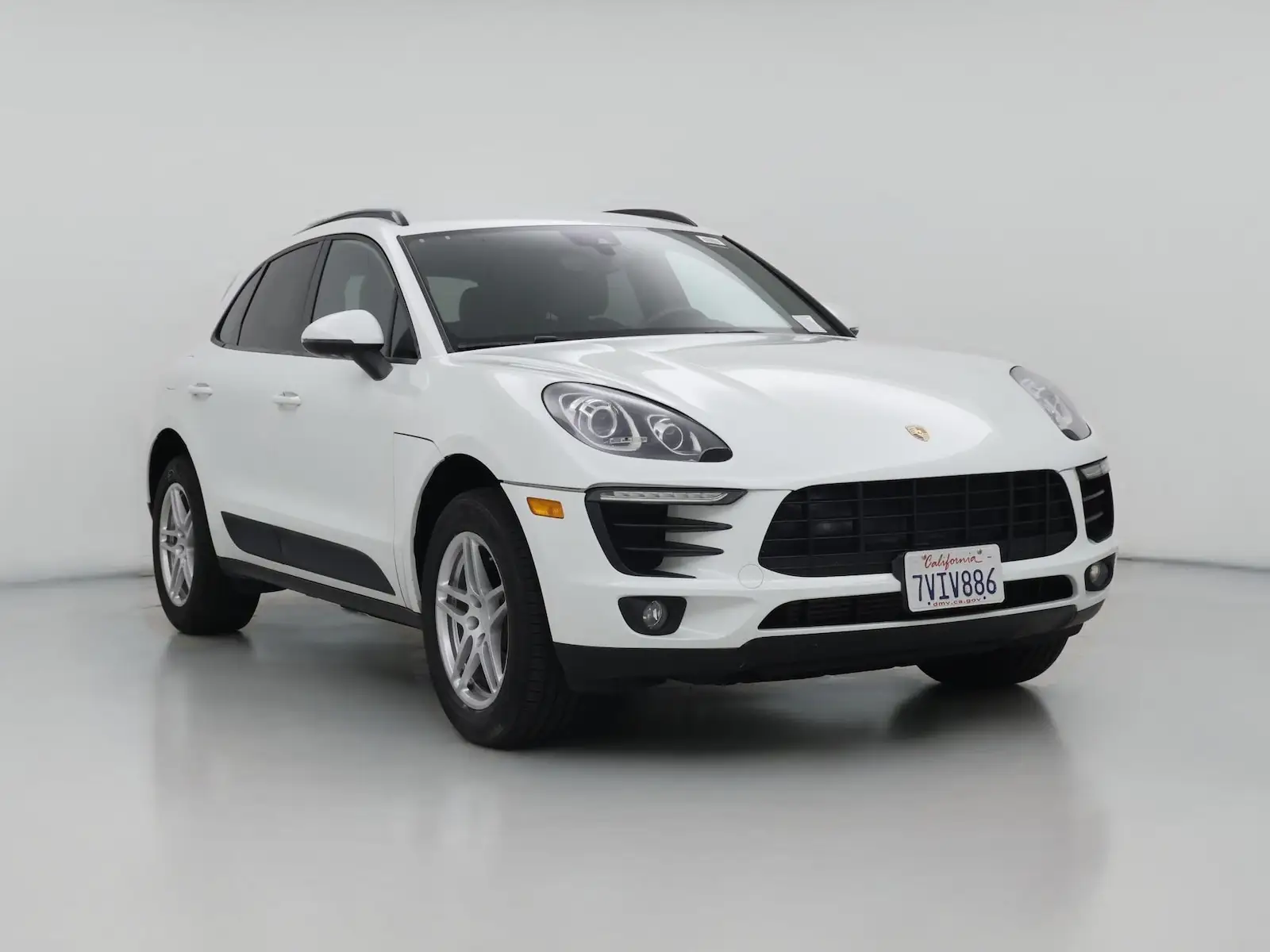 2017 Porsche Macan Base photo 1