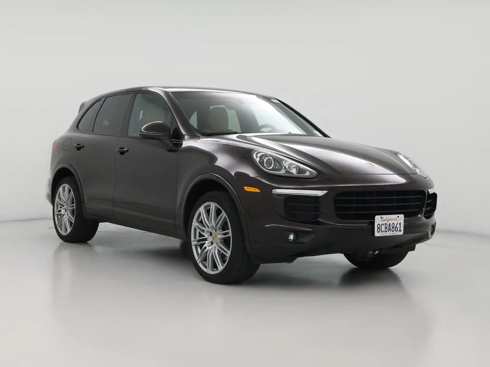 2018 Porsche Cayenne Platinum Edition's photo