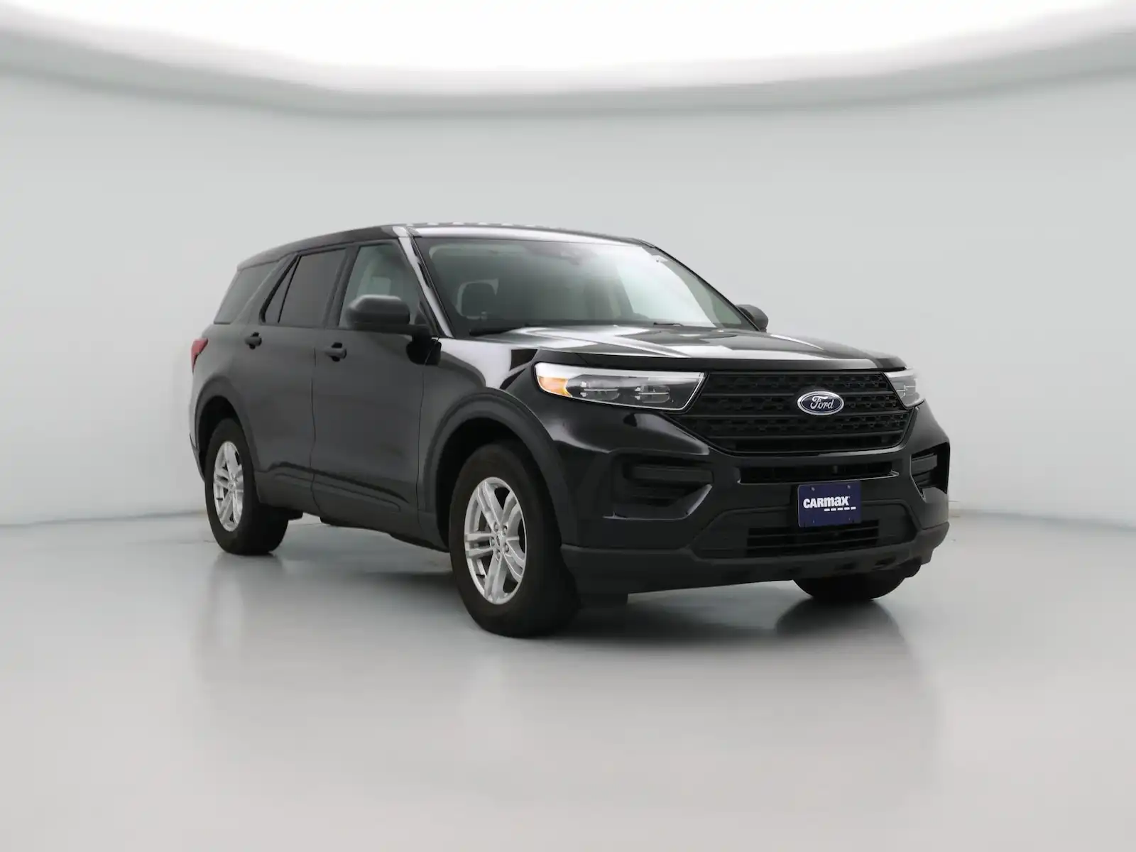 2022 Ford Explorer Base 4WD's photo