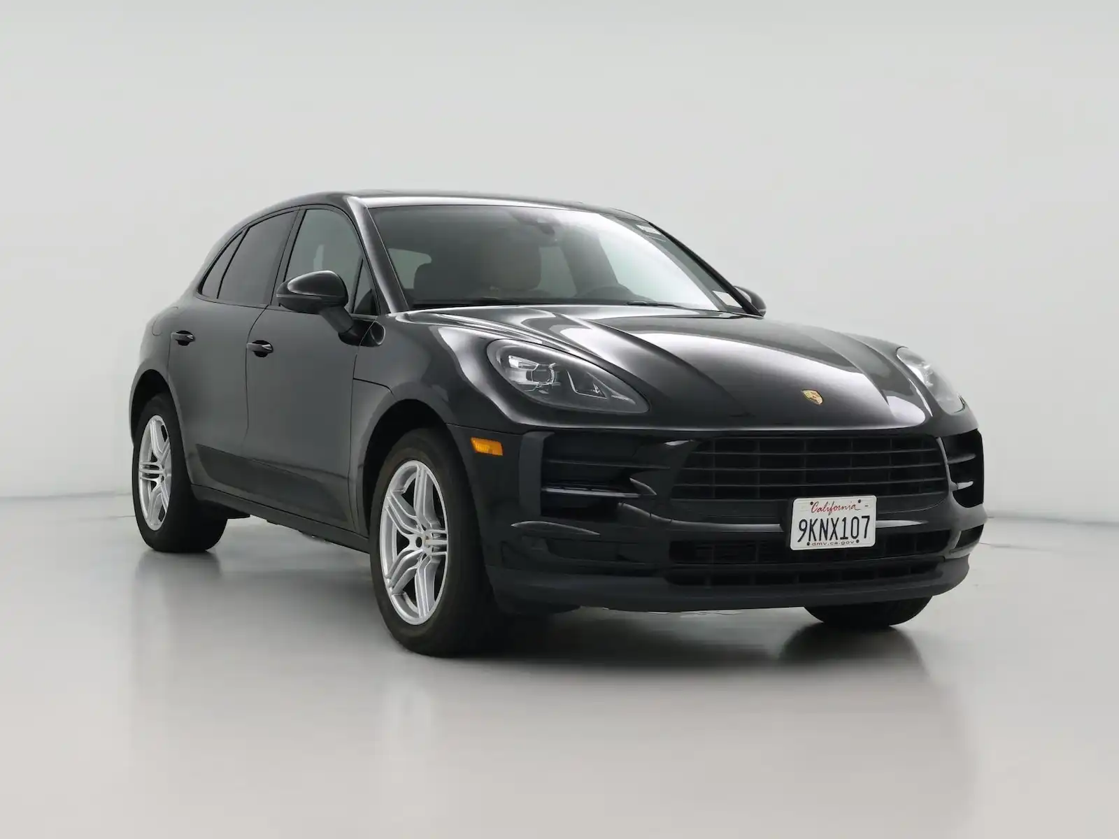 2019 Porsche Macan Base's photo