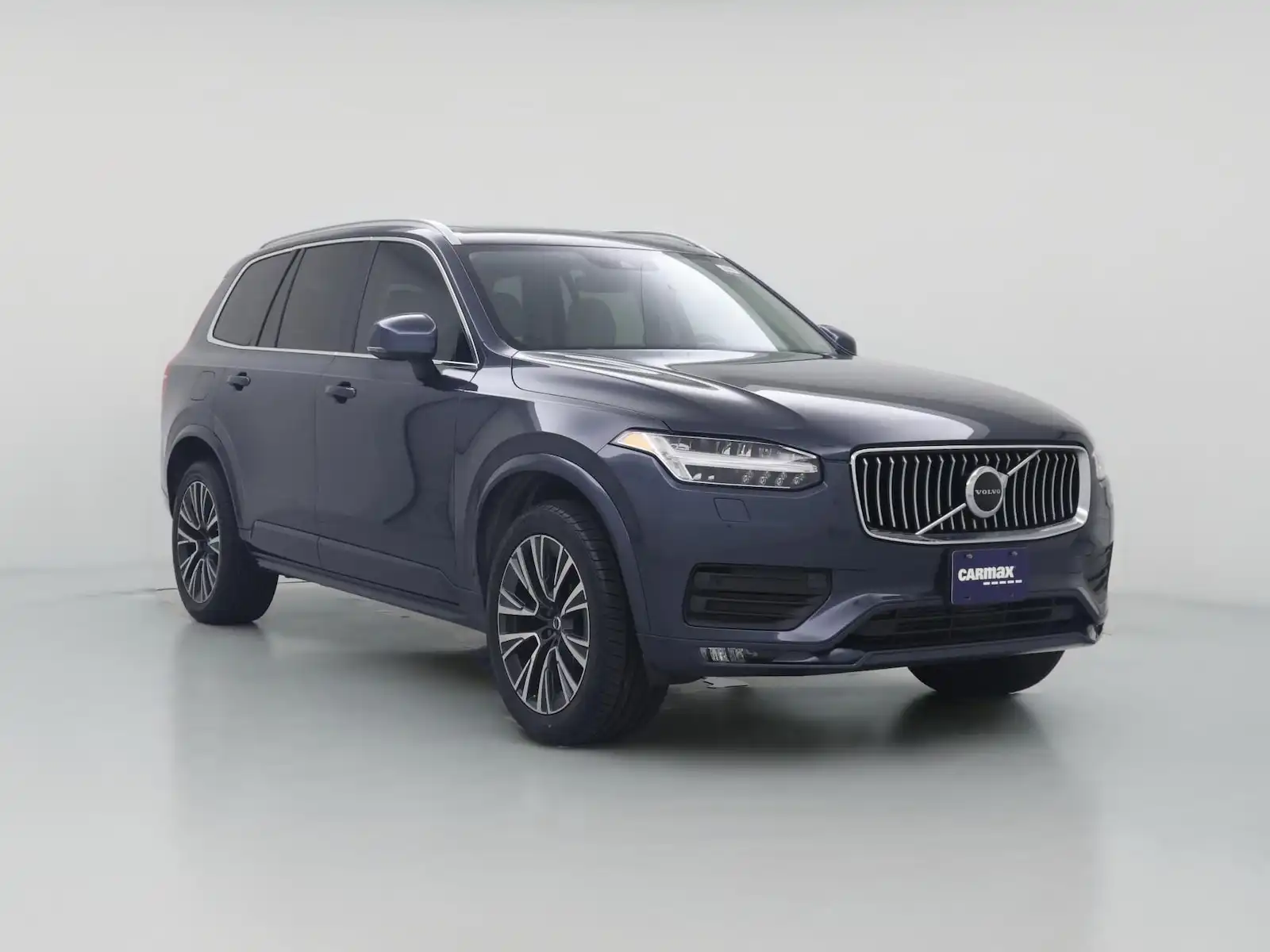 2022 Volvo XC90 T5 Momentum FWD's photo