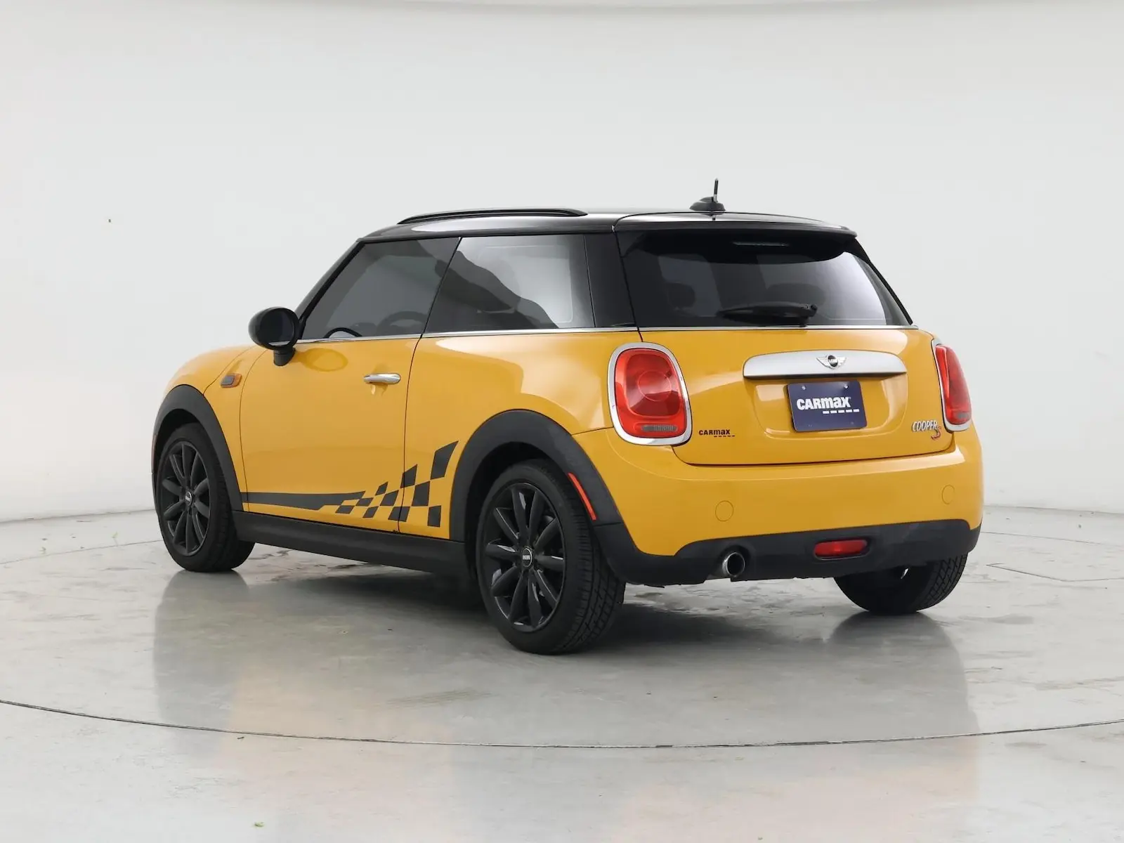 2015 MINI Cooper Base photo 3