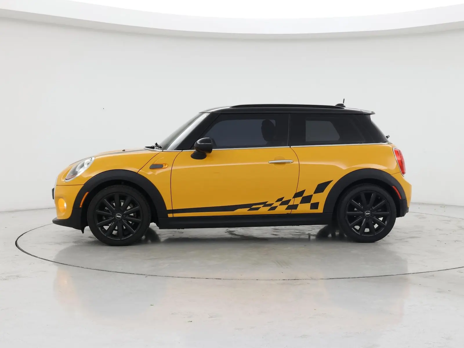 2015 MINI Cooper Base photo 4
