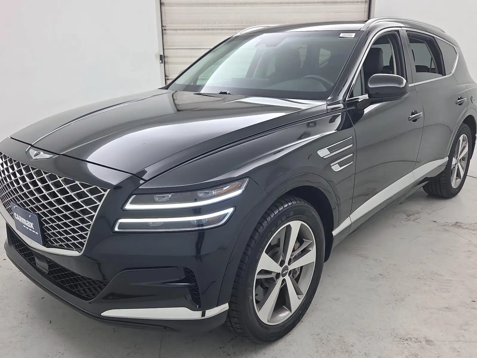 2021 Genesis GV80 3.5T Standard AWD photo 3