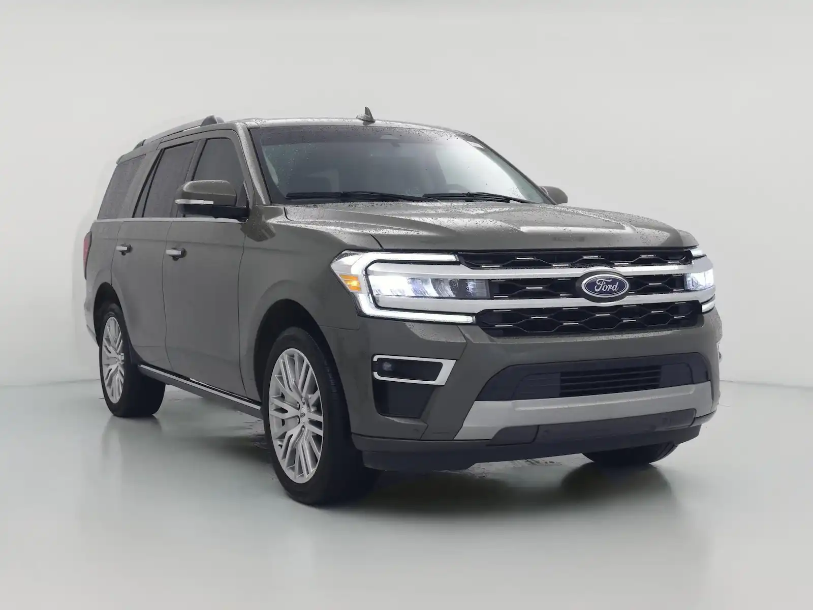 2024 Ford Expedition Limited's photo