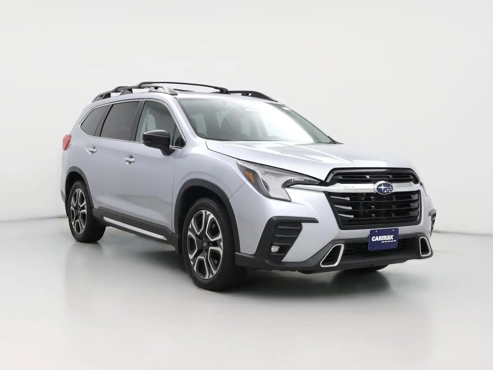 2024 Subaru Ascent Touring's photo