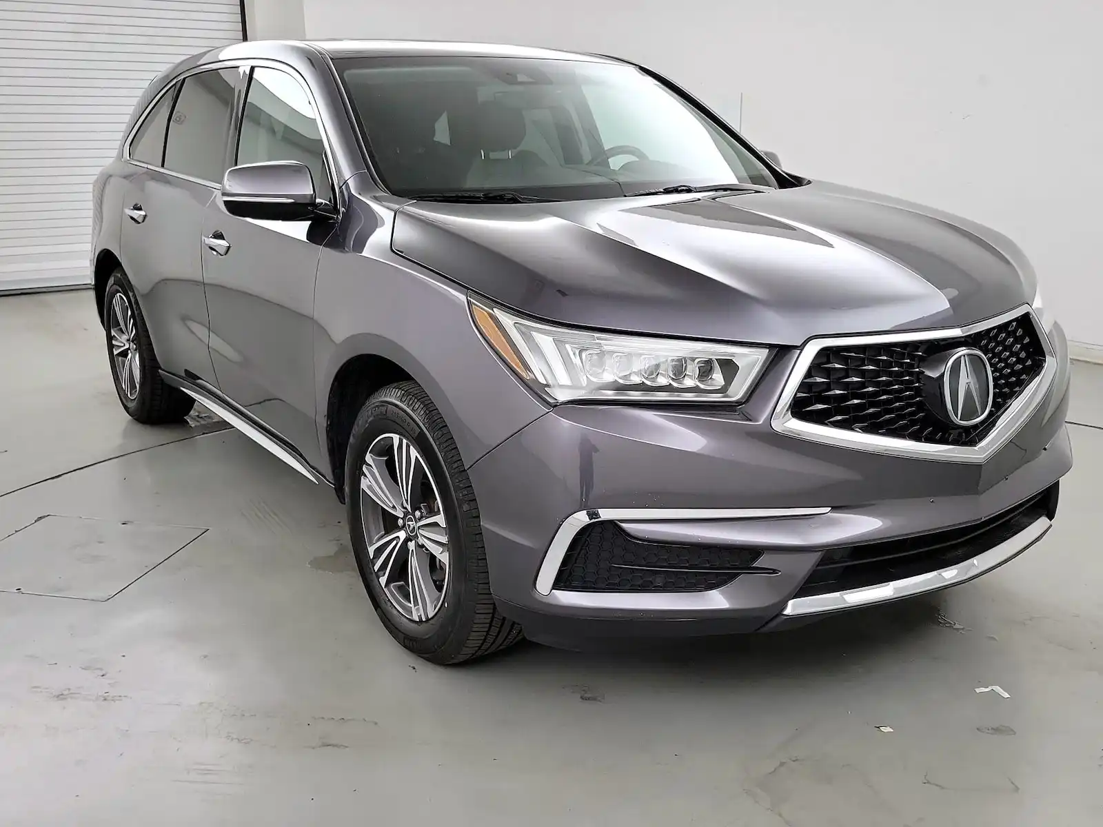 2018 Acura MDX SH-AWD's photo