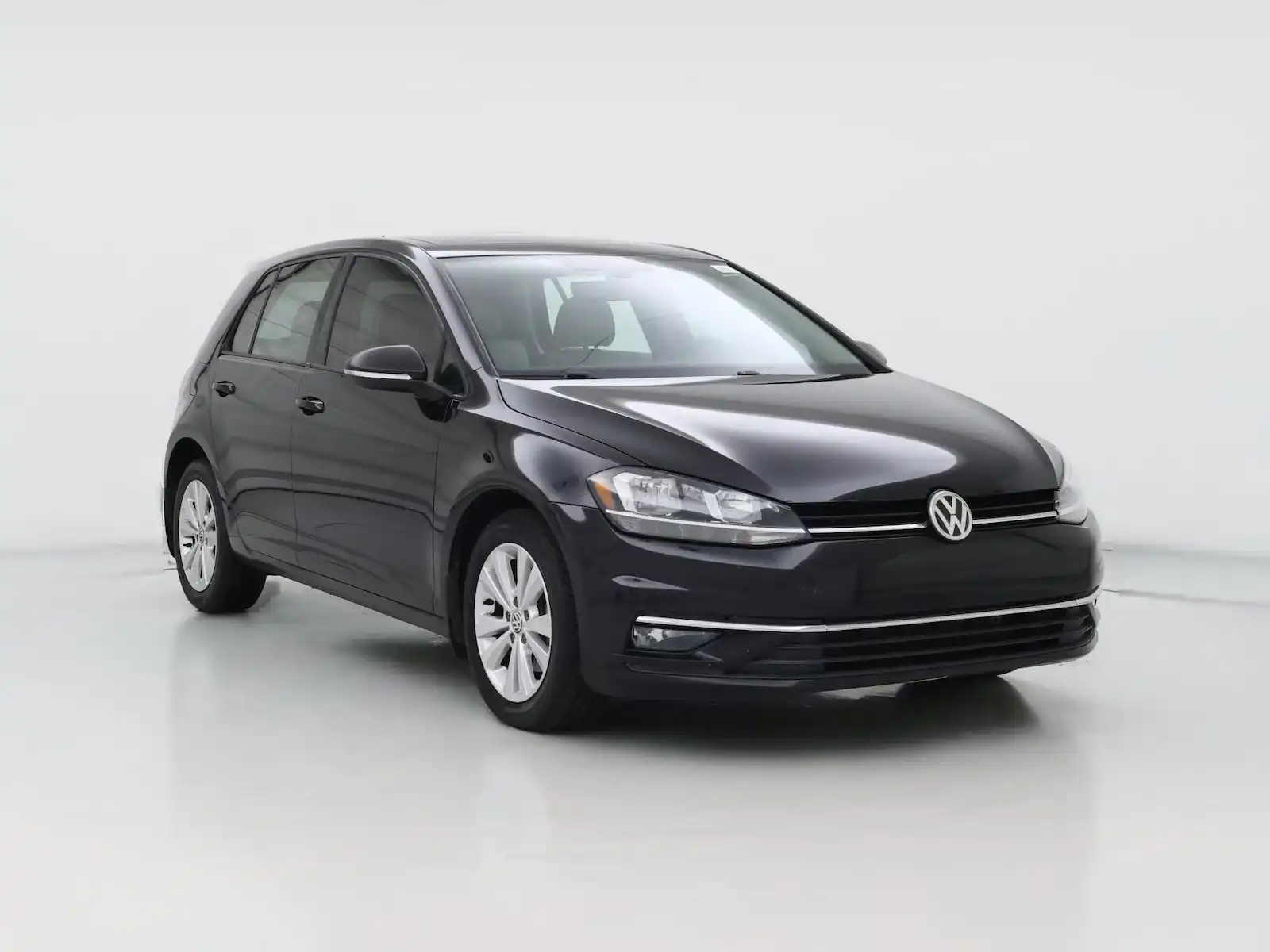 2018 Volkswagen Golf TSI S Auto's photo