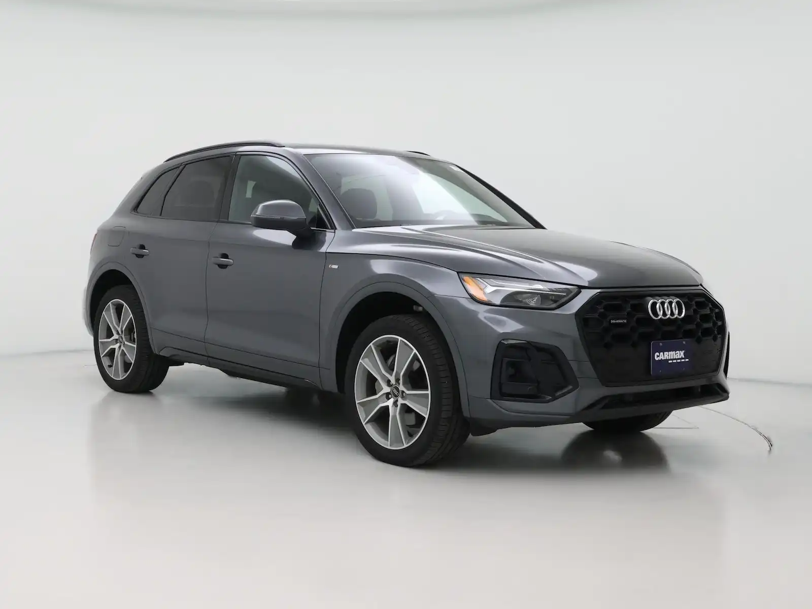 2025 Audi Q5 45 Premium's photo