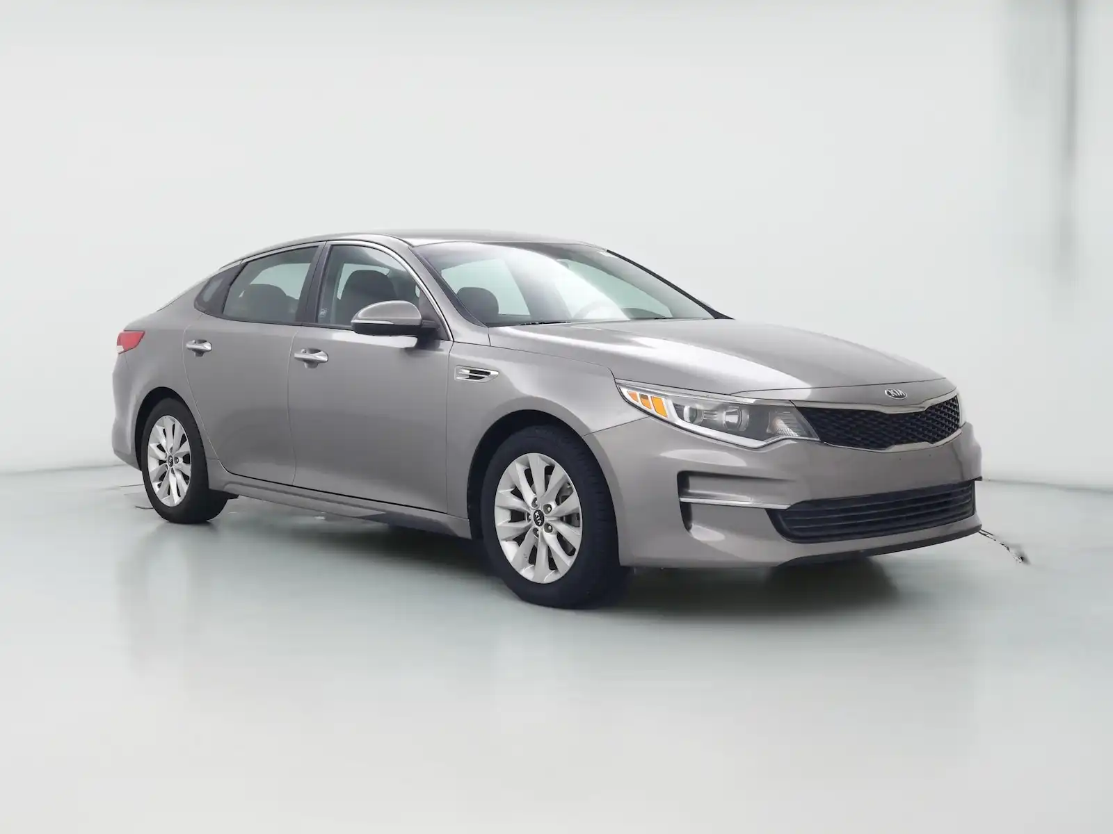 2018 Kia Optima LX Auto's photo