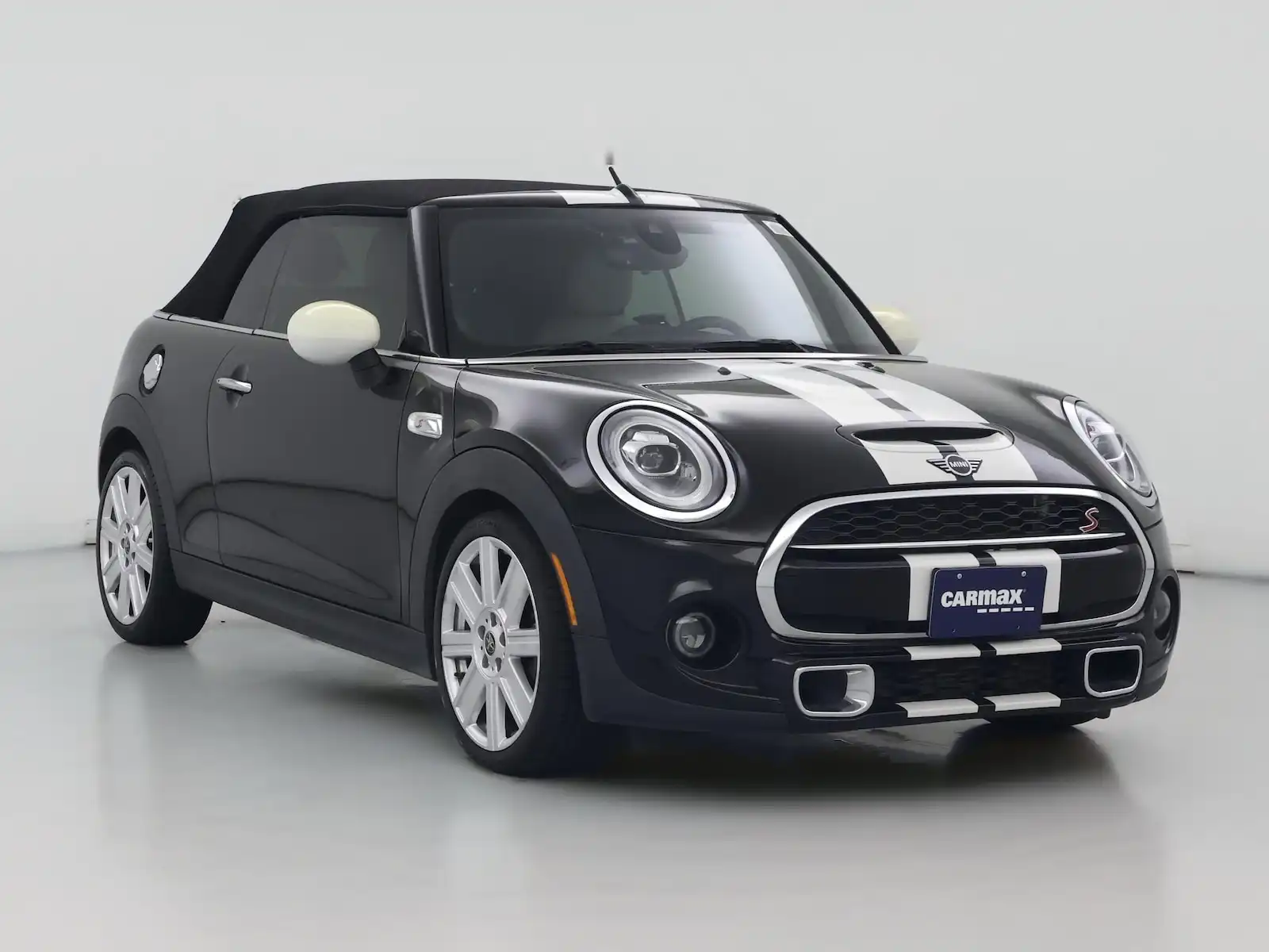 2020 MINI Convertible Cooper S's photo