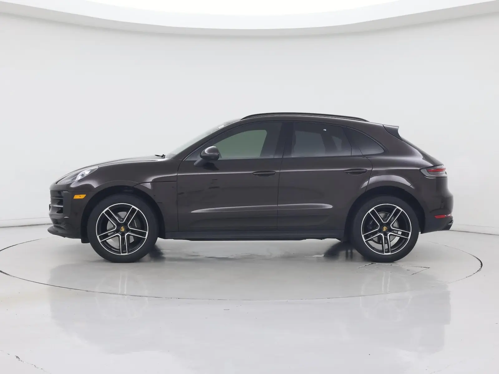 2021 Porsche Macan Base photo 4