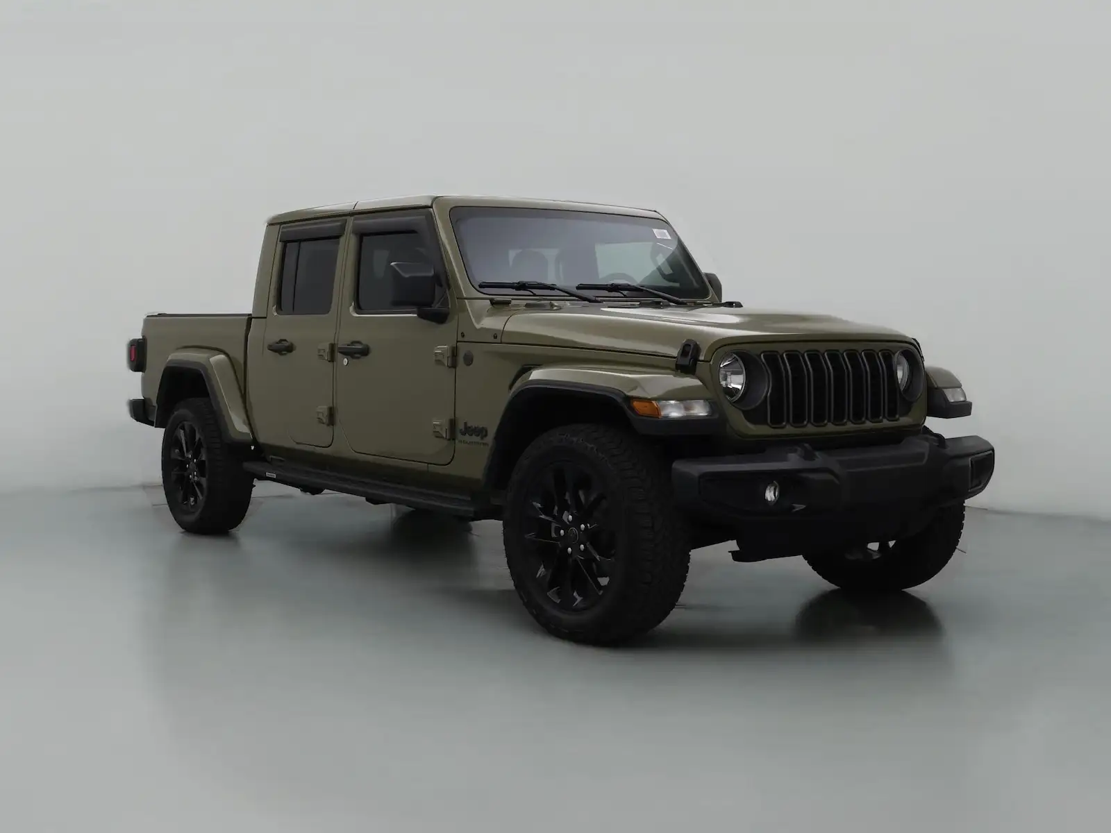 2025 Jeep Gladiator Nighthawk Auto's photo