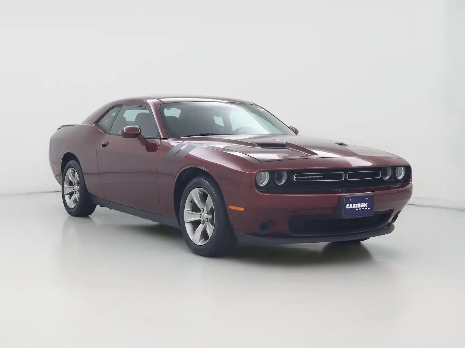 2018 Dodge Challenger SXT's photo