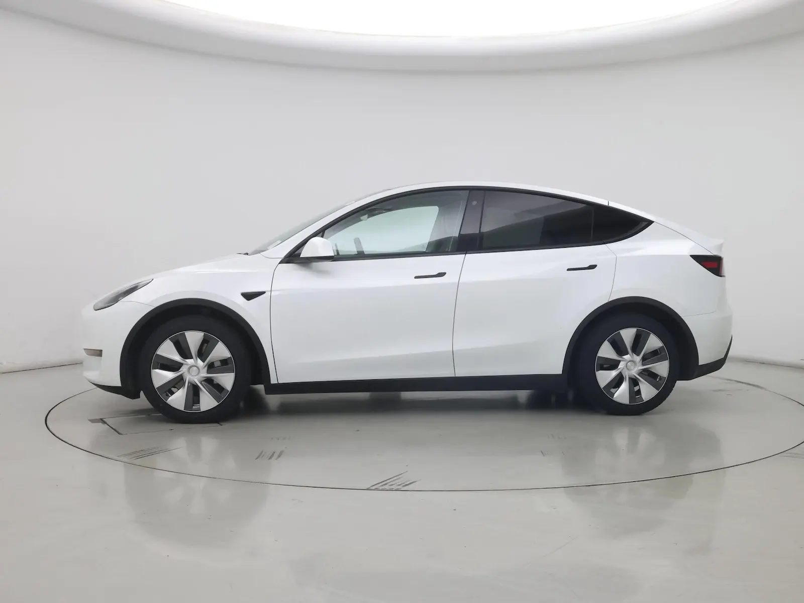 2020 Tesla Model Y Long Range Dual Motor AWD photo 4