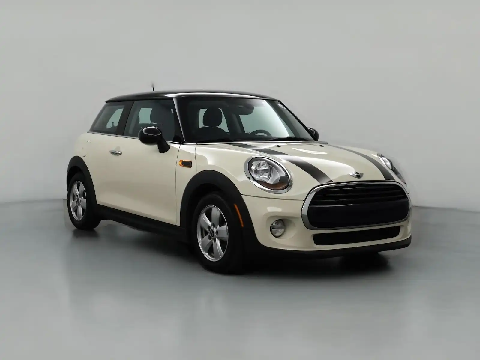 2016 MINI Cooper Base's photo