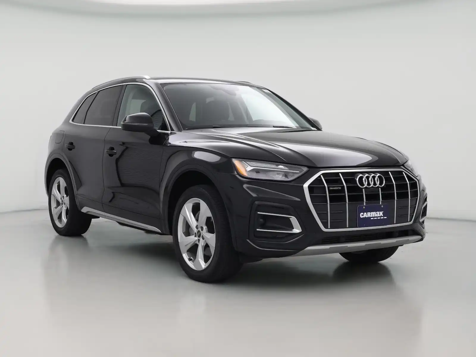 2021 Audi Q5 45 Premium Plus's photo