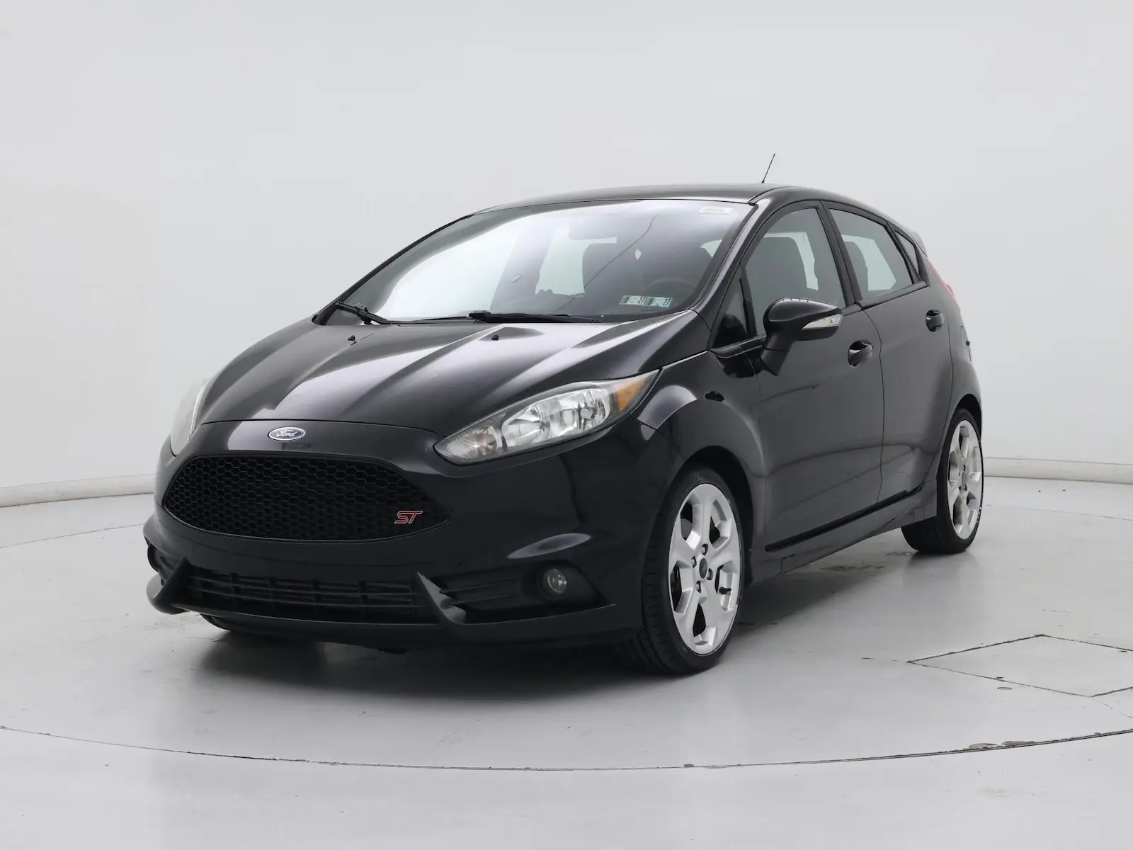 2017 Ford Fiesta ST Hatchback photo 5