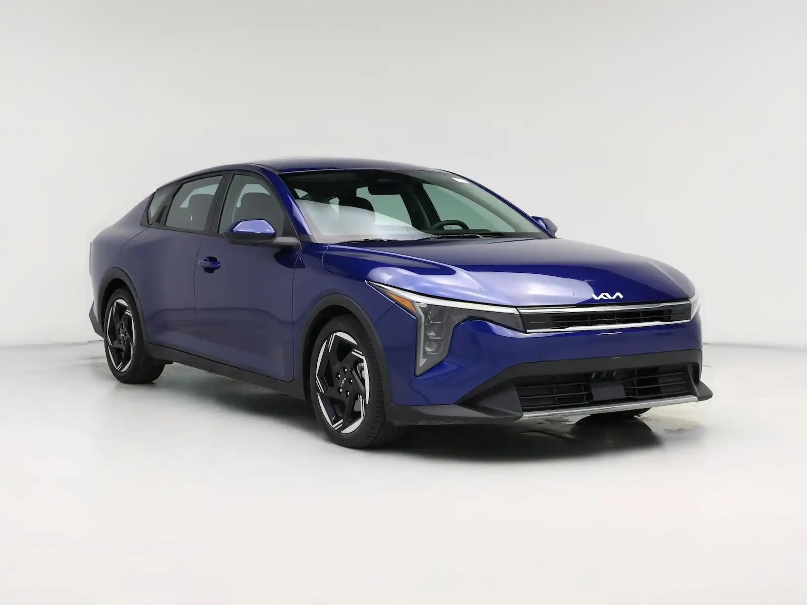 2025 Kia K4 EX Auto's photo