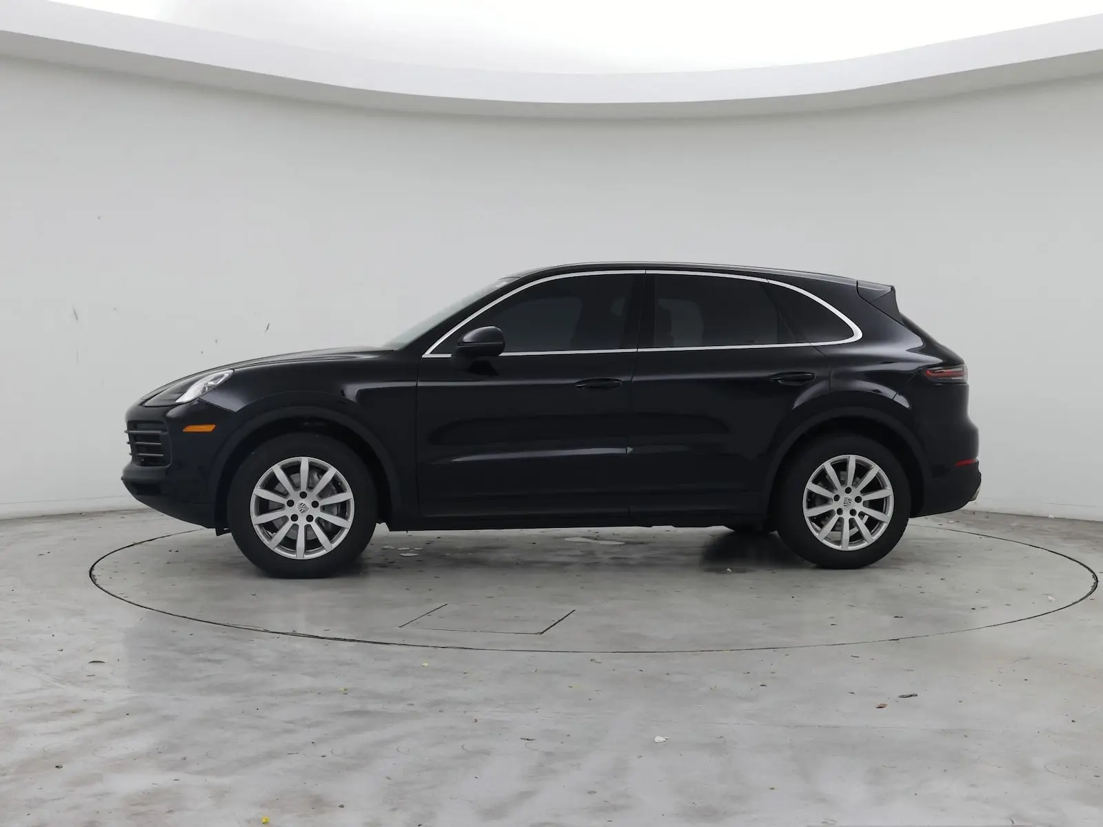 2019 Porsche Cayenne Base photo 4