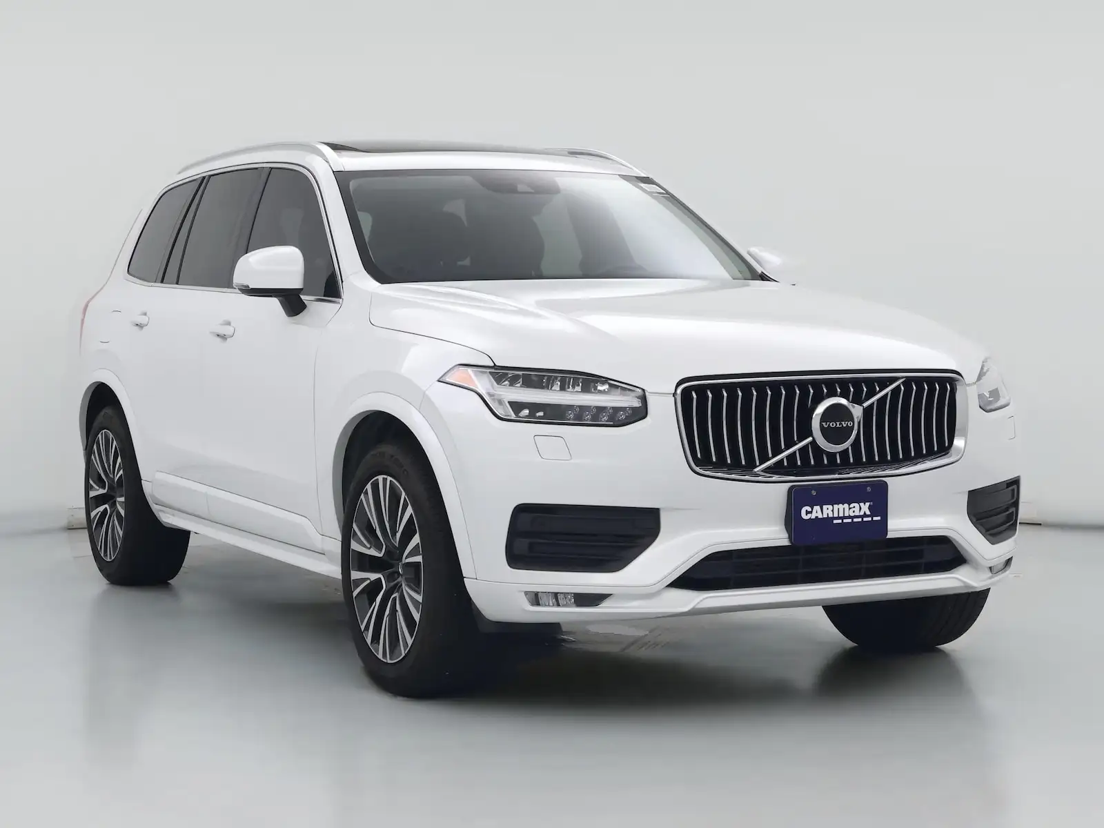 2021 Volvo XC90 T5 Momentum AWD's photo