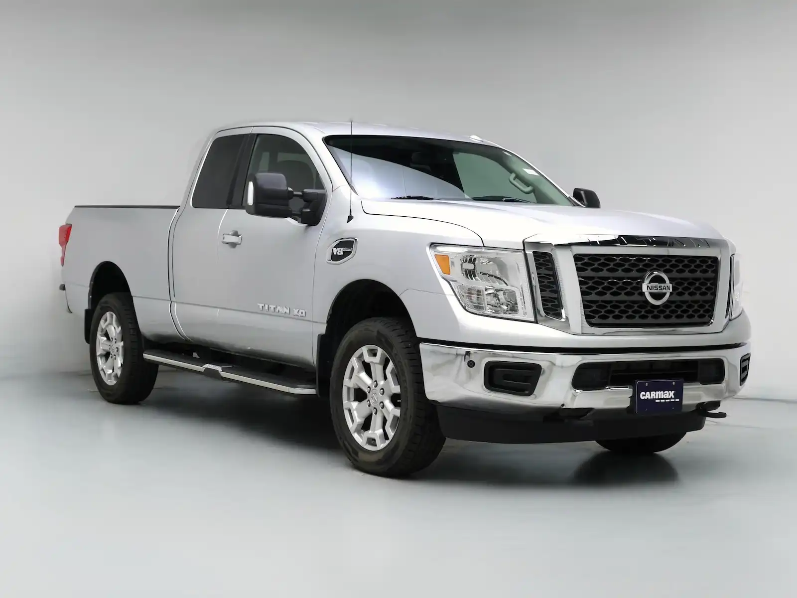 2018 Nissan Titan XD SV King Cab 4WD SWB's photo