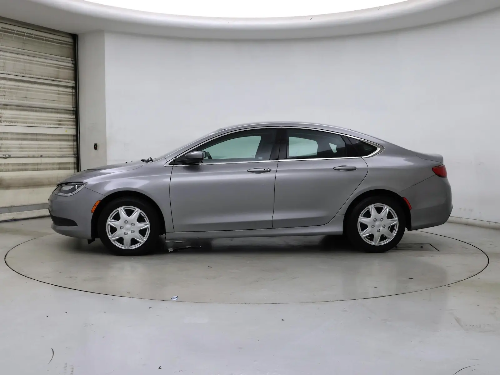 2016 Chrysler 200 LX photo 4