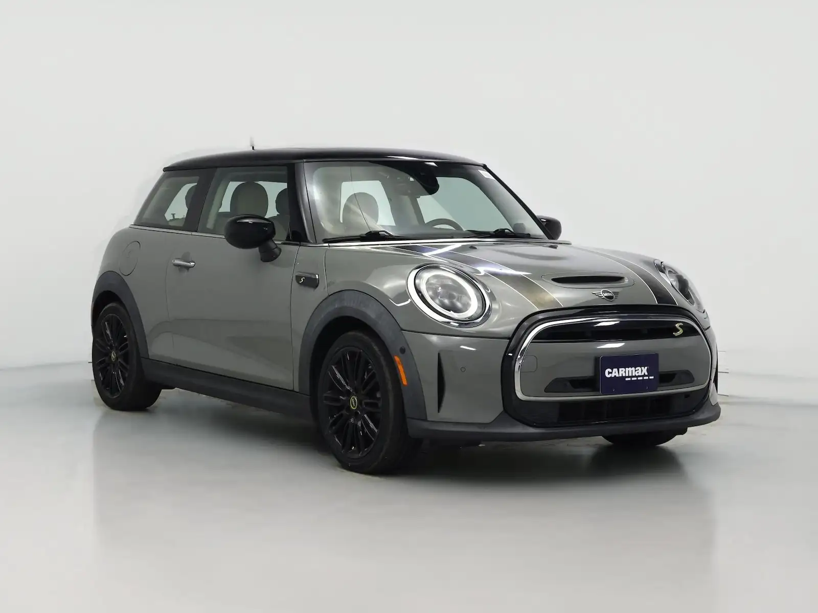 2023 MINI Hardtop Cooper SE Signature's photo