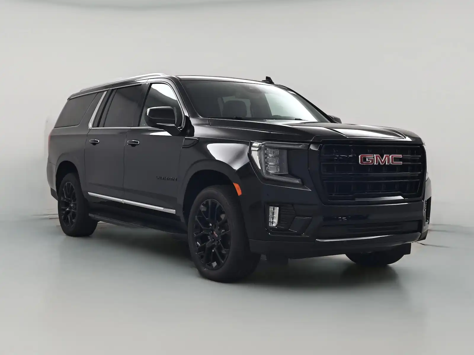 2023 GMC Yukon SLT 2WD's photo