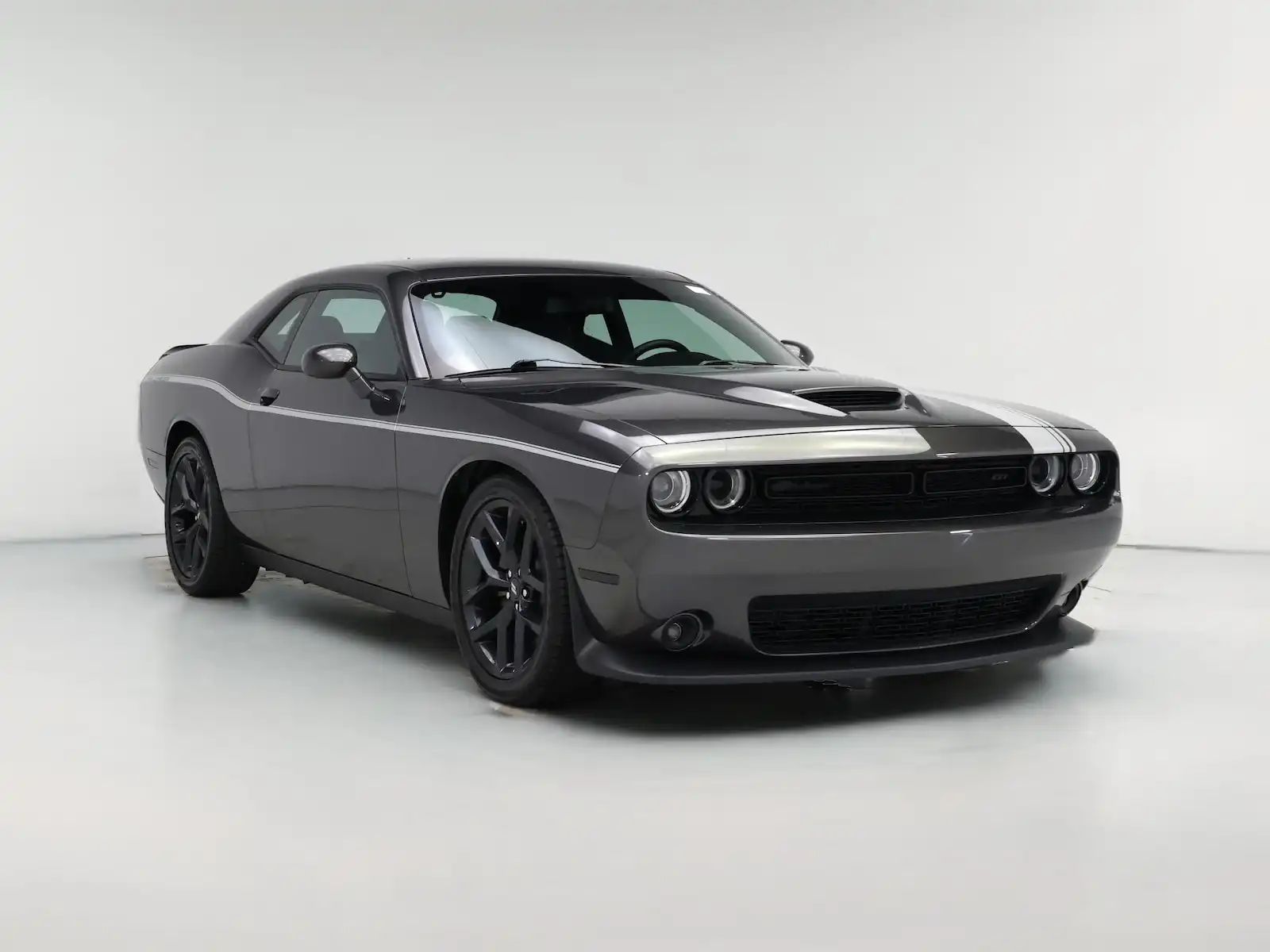 2022 Dodge Challenger GT Auto's photo