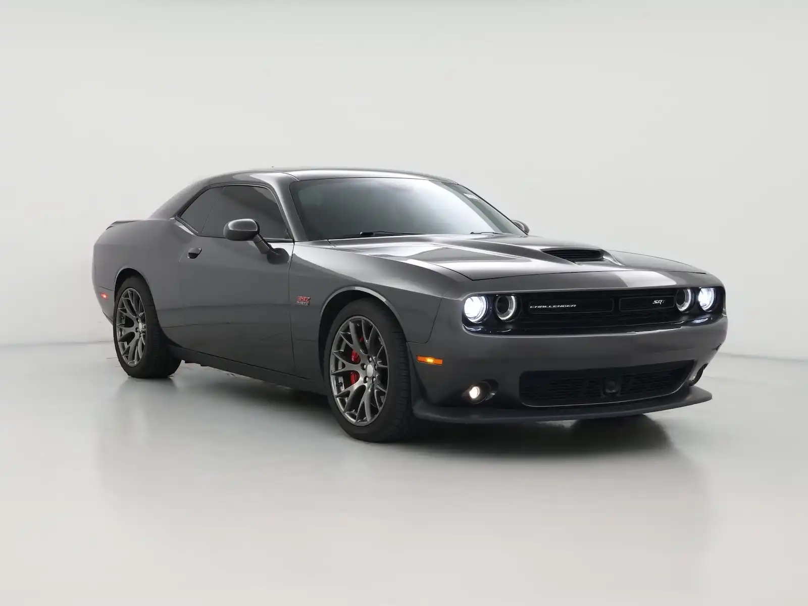 2015 Dodge Challenger SRT 392's photo