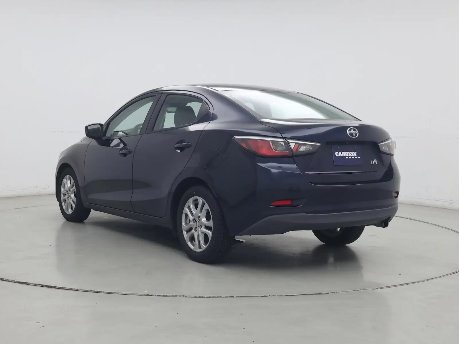 2016 Scion iA AT photo 3
