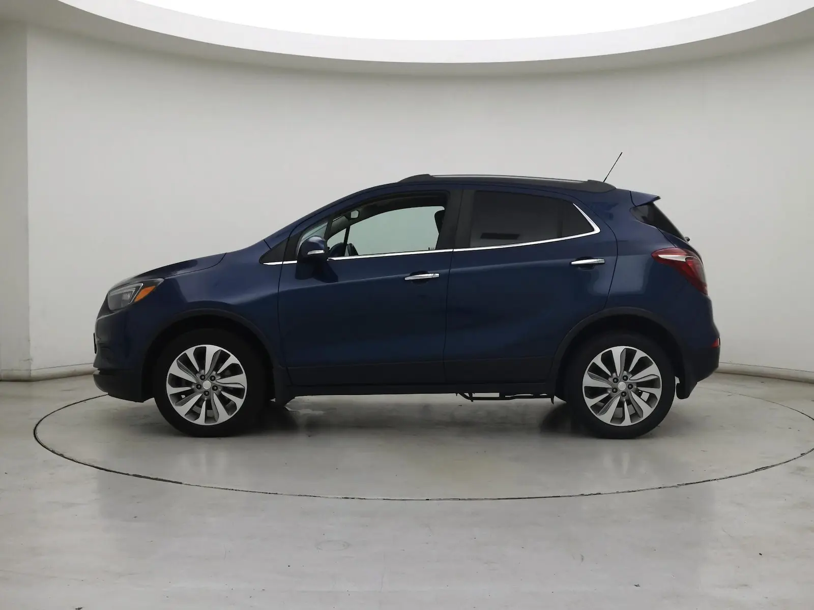 2019 Buick Encore Preferred AWD photo 4