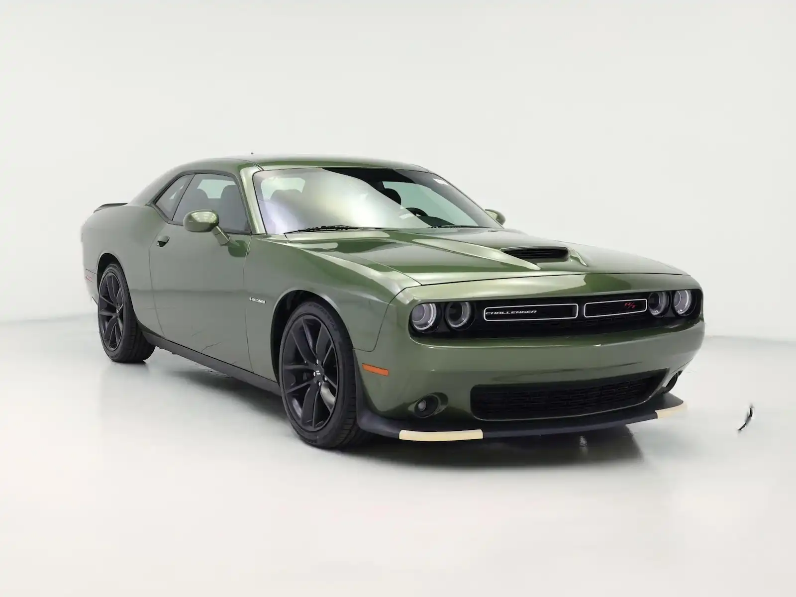 2022 Dodge Challenger R/T's photo