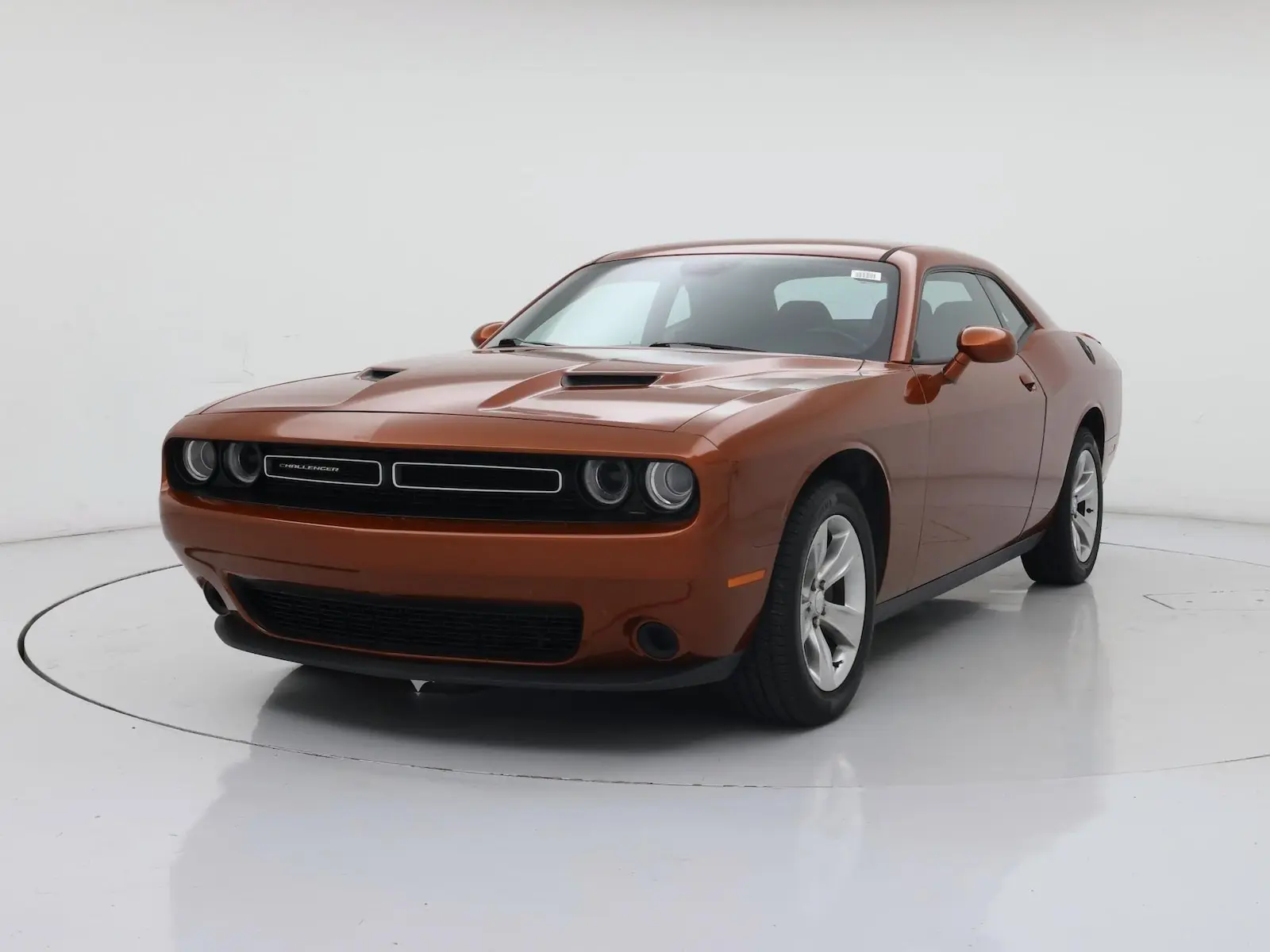 2021 Dodge Challenger SXT Auto photo 5