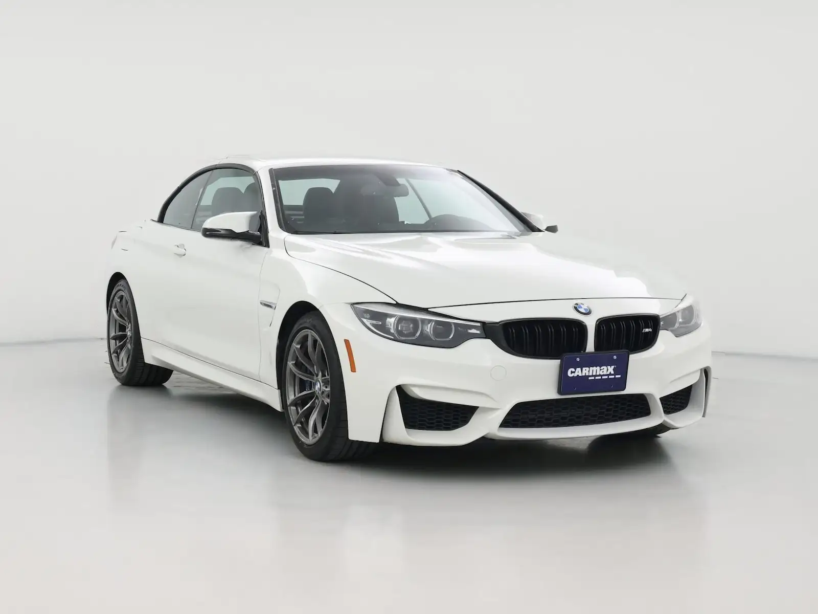 2018 BMW M4 Base photo 1