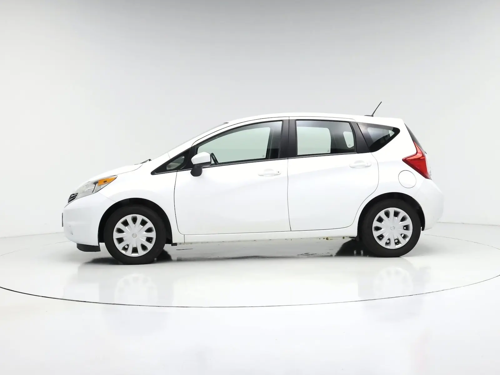 2016 Nissan Versa Note 1.6 SV CVT photo 4