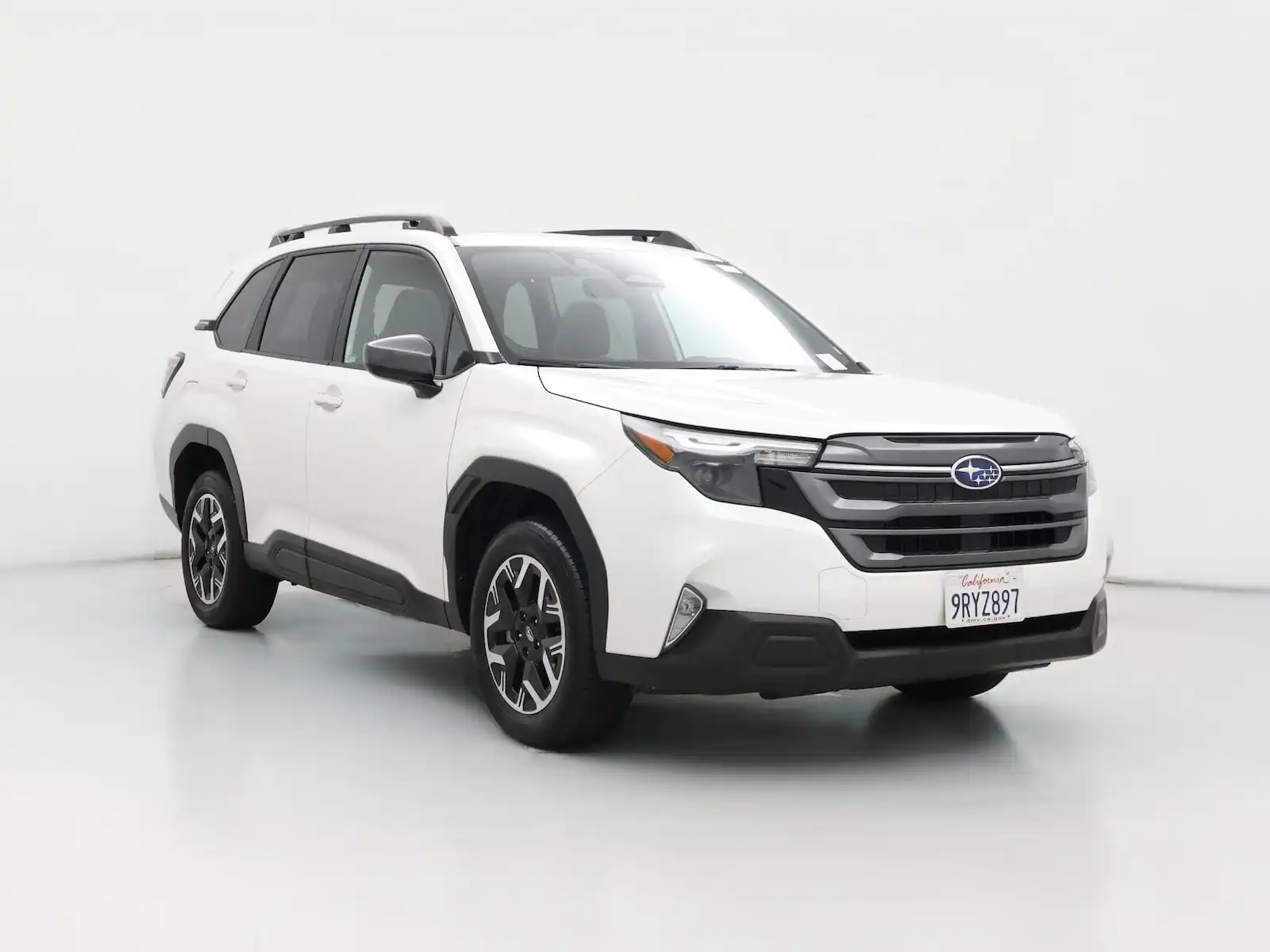 2025 Subaru Forester Premium's photo