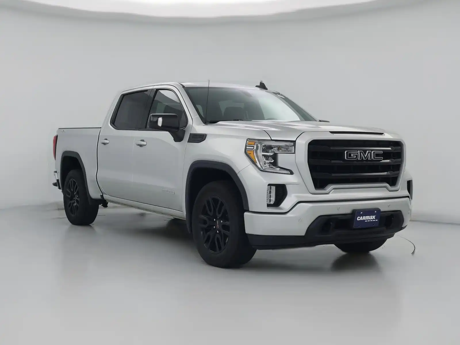 2022 GMC Sierra Elevation 4WD Crew Cab Standard Box's photo