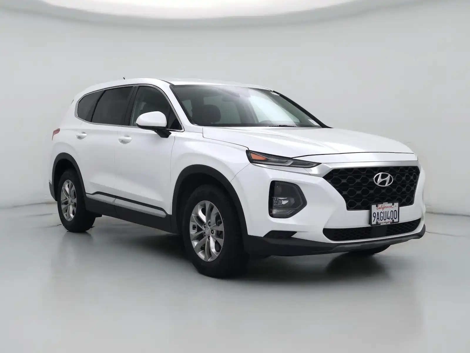 2019 Hyundai Santa Fe 2.4 SE's photo