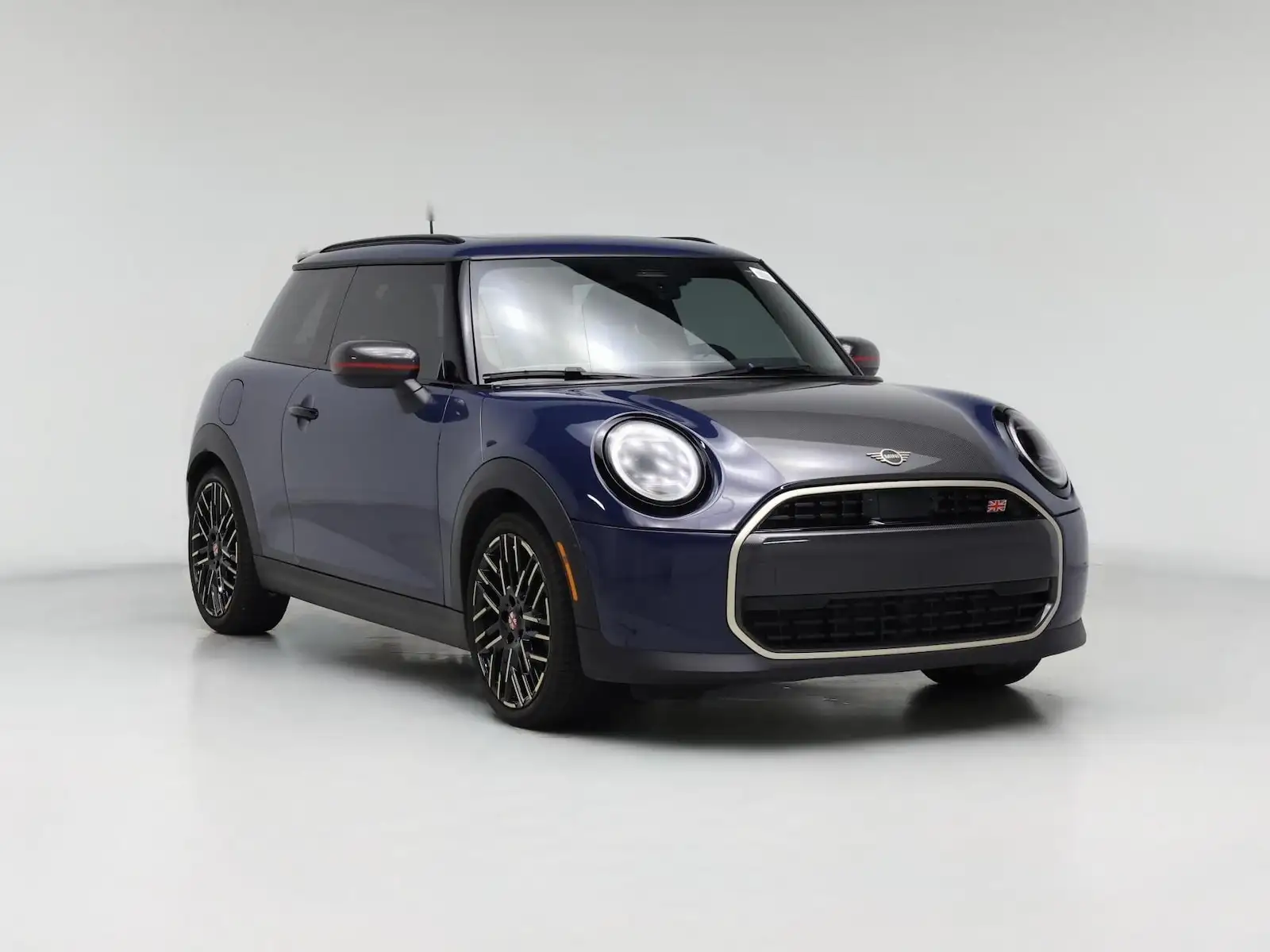 2025 MINI Hardtop Cooper's photo