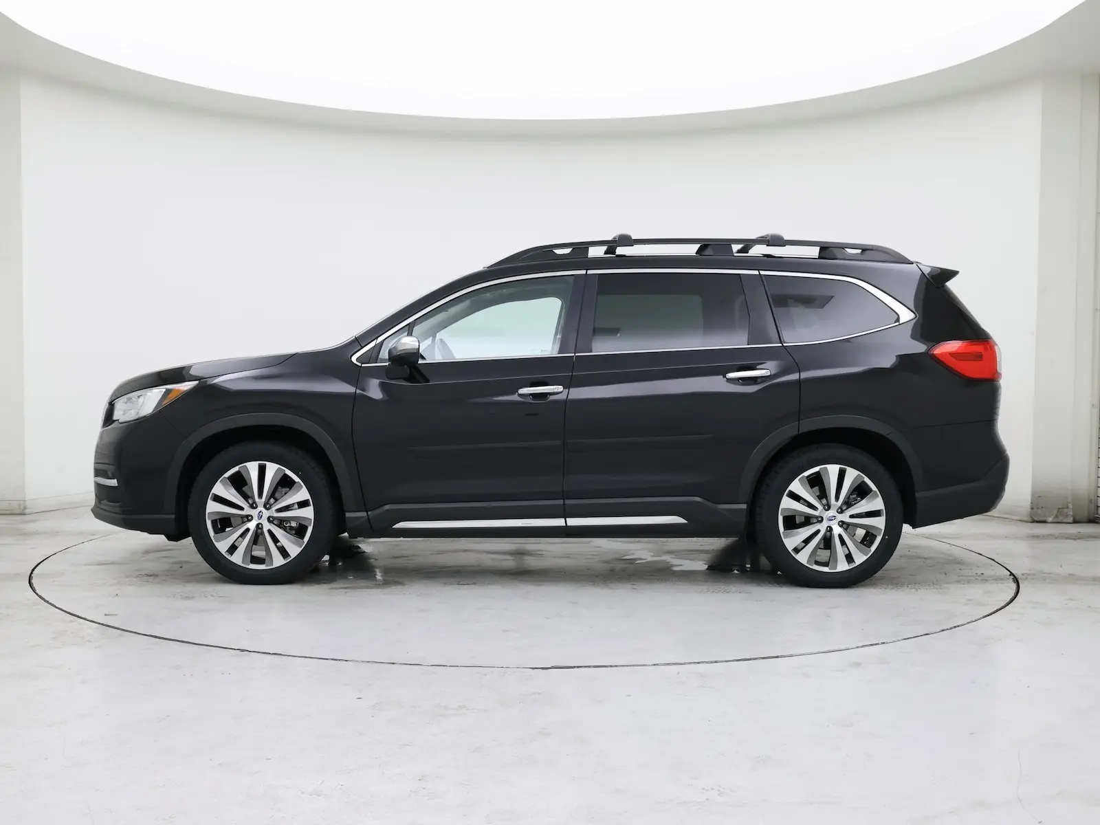 2020 Subaru Ascent Touring photo 4
