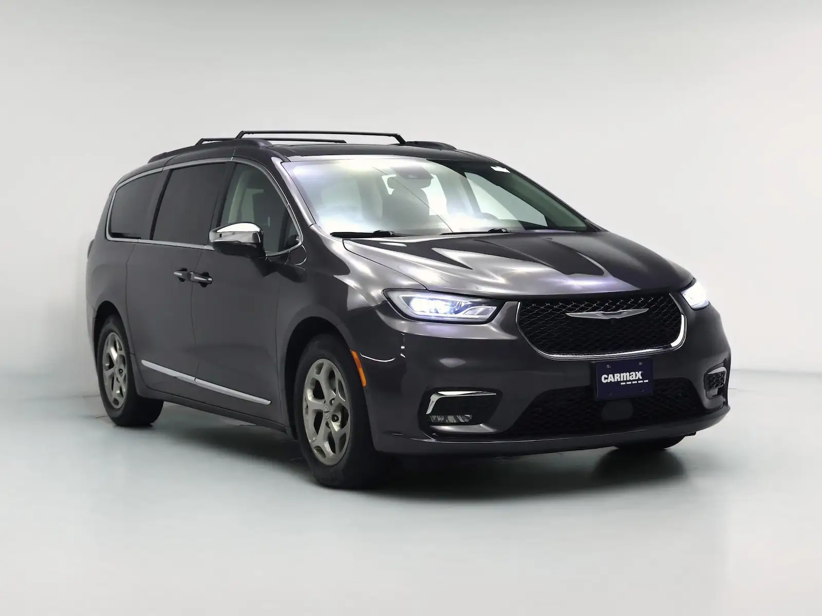 2023 Chrysler Pacifica Limited photo 1