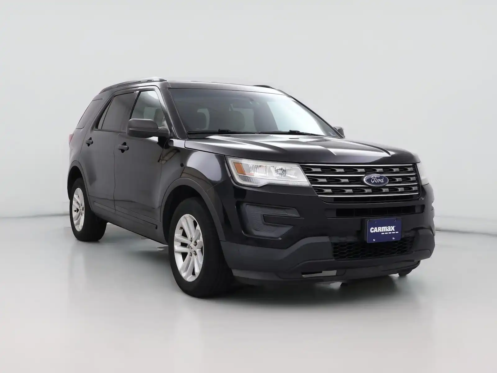 2016 Ford Explorer Base 4WD's photo